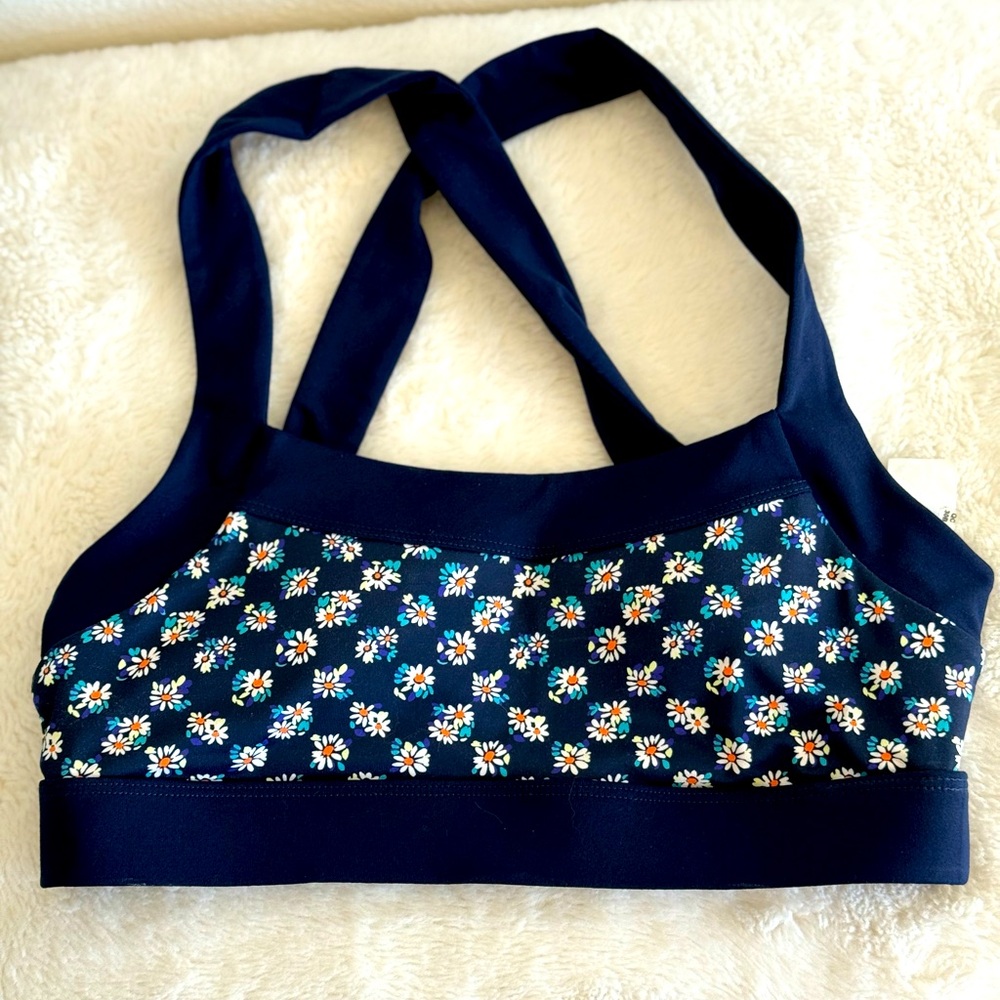 Fabletics Greta Low Impact Sports Bra in Daisy Field Check